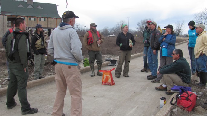 Racing Dave offering up expert advice.