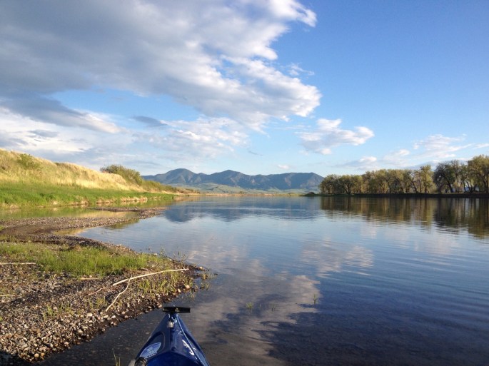 As evening came on, that special light appeared. Taking photos was pure joy. I like starting later in the morning and paddling later in the evening.